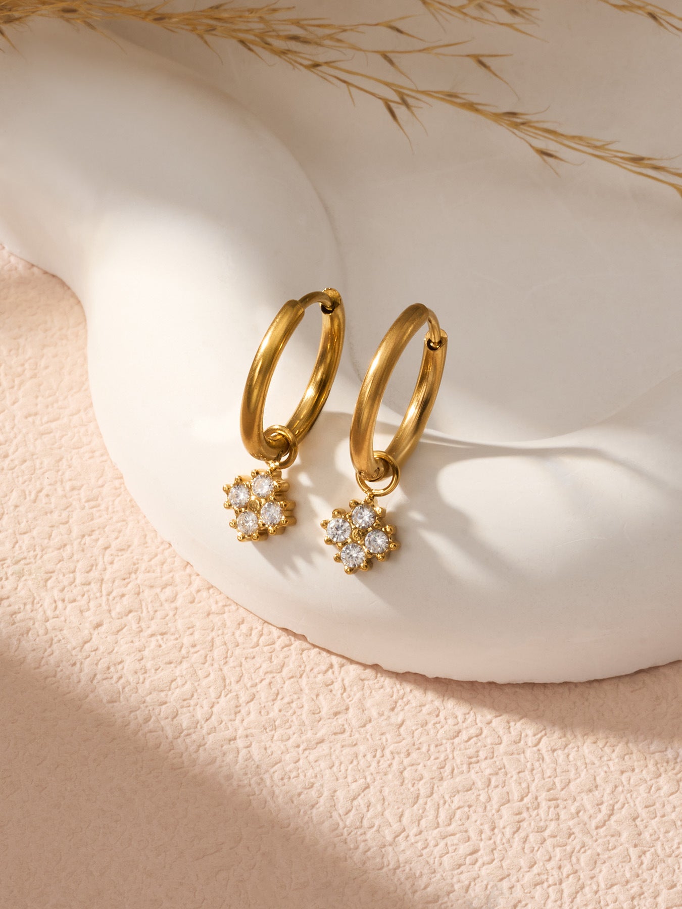 Clover Plain Hoop Drop Earrings