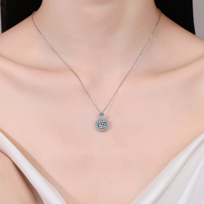 Elegant Design Round Moissanite Pendant