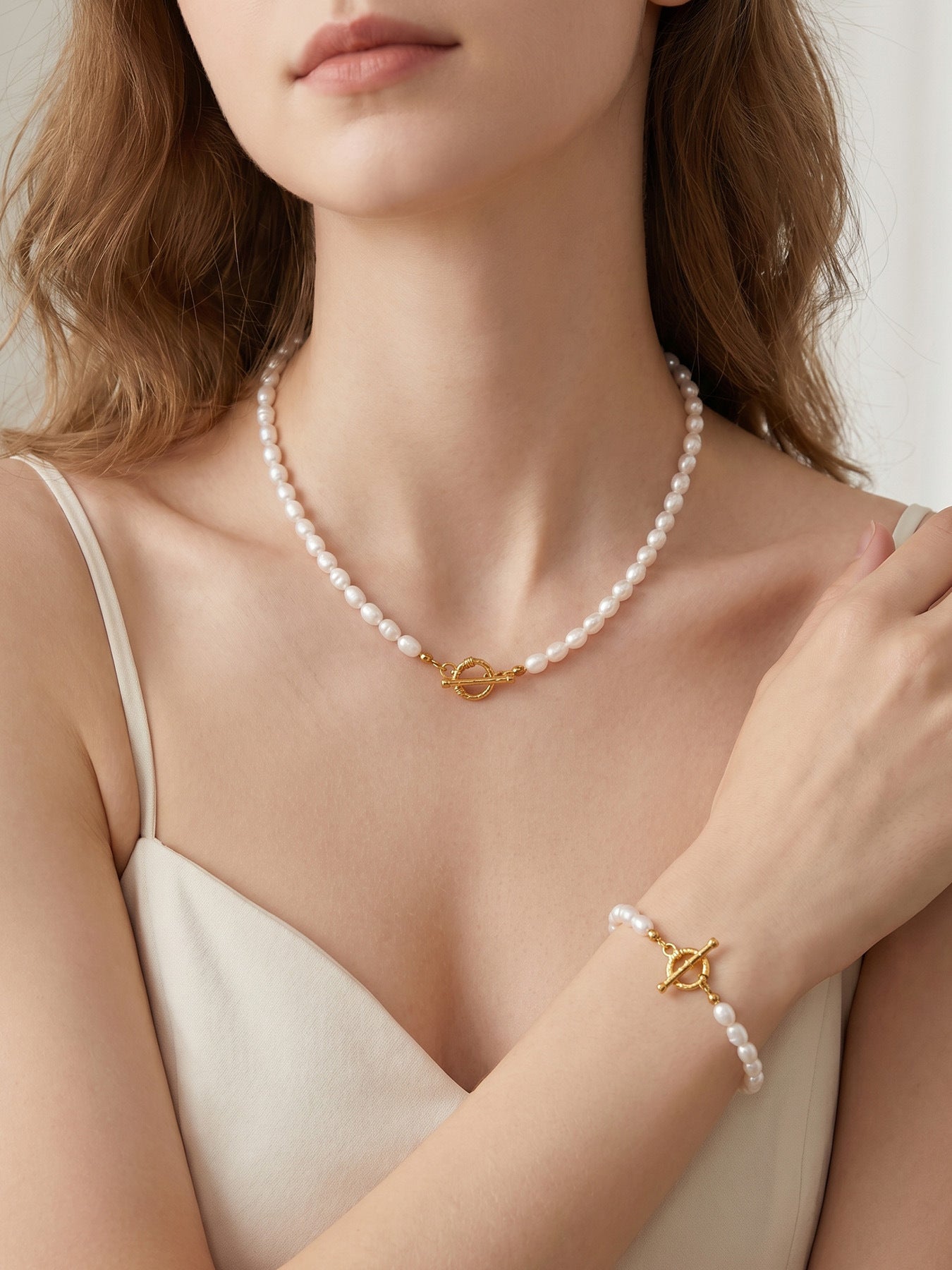 Milky Pearl Necklace