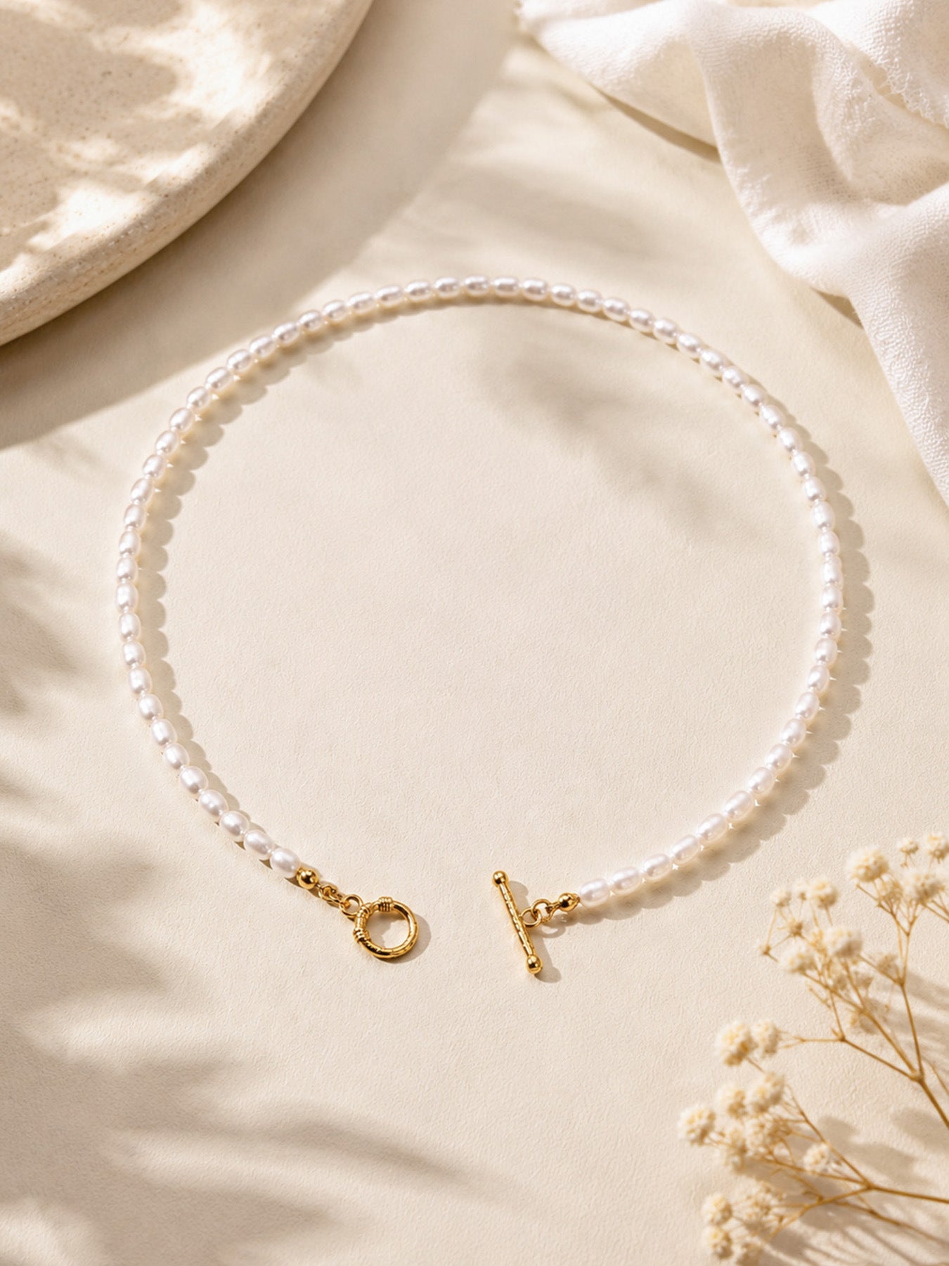 Milky Pearl Necklace