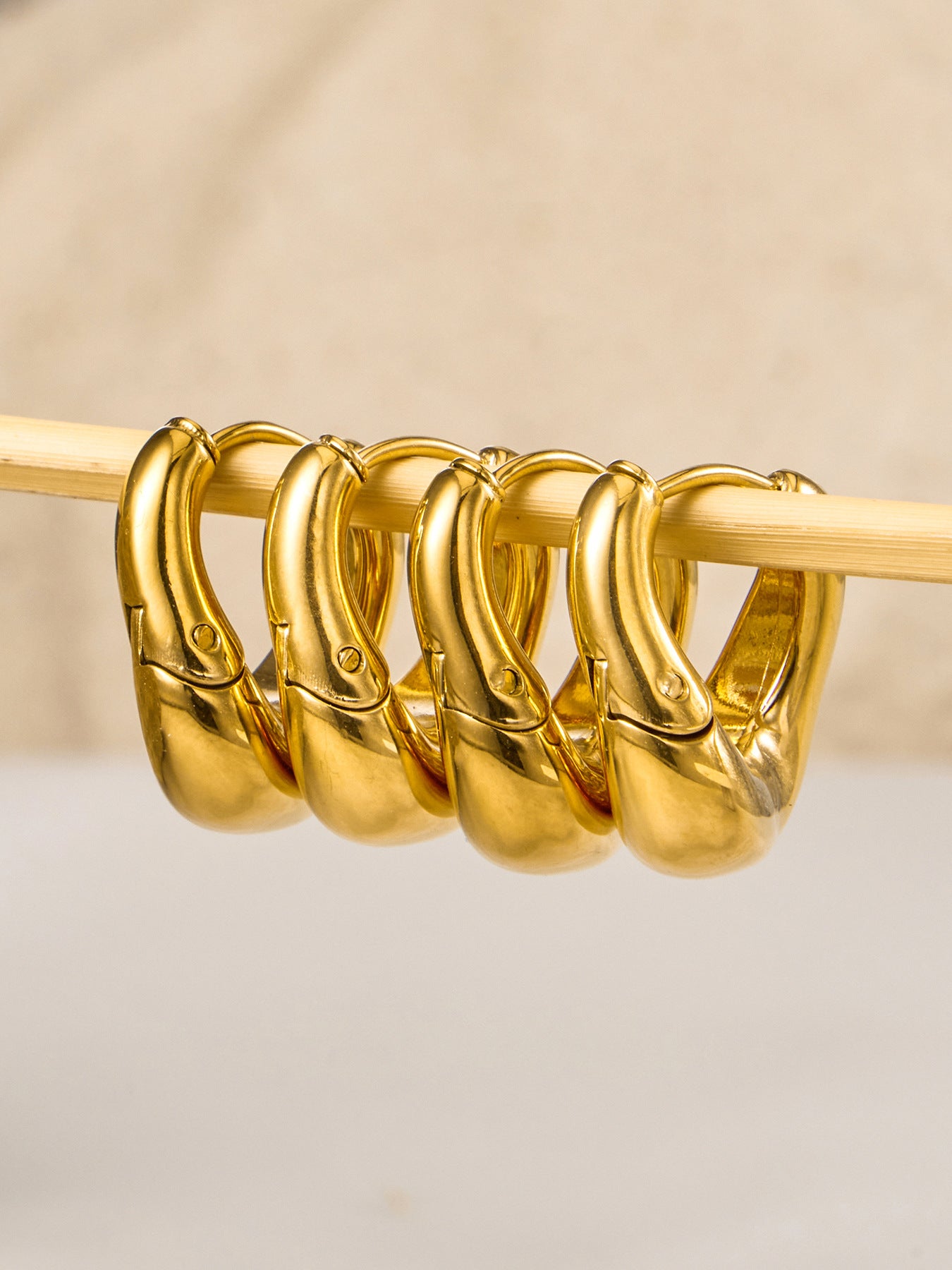 Pebble Curve Irregular Hoop Earrings