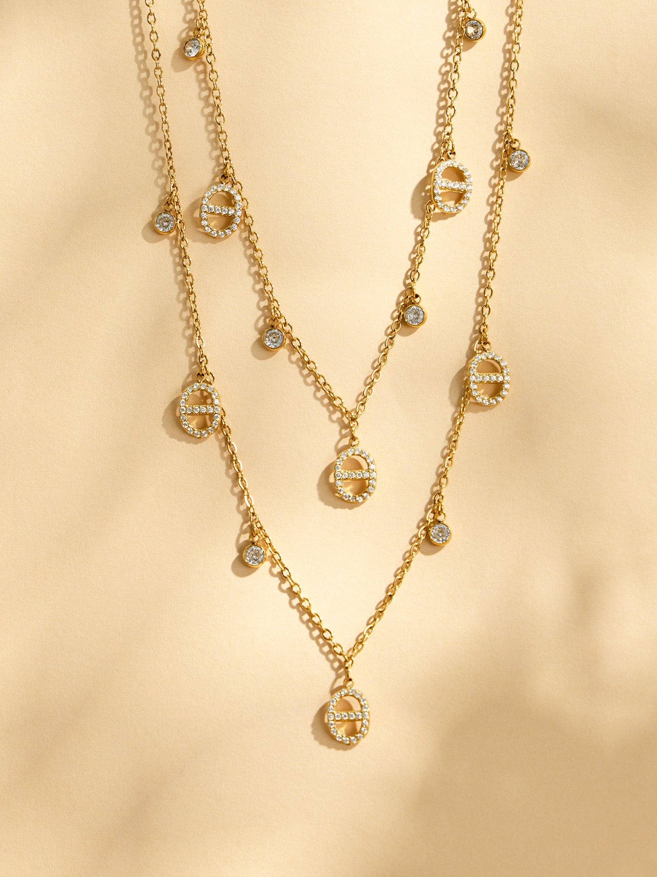Dainty Oval Necklace