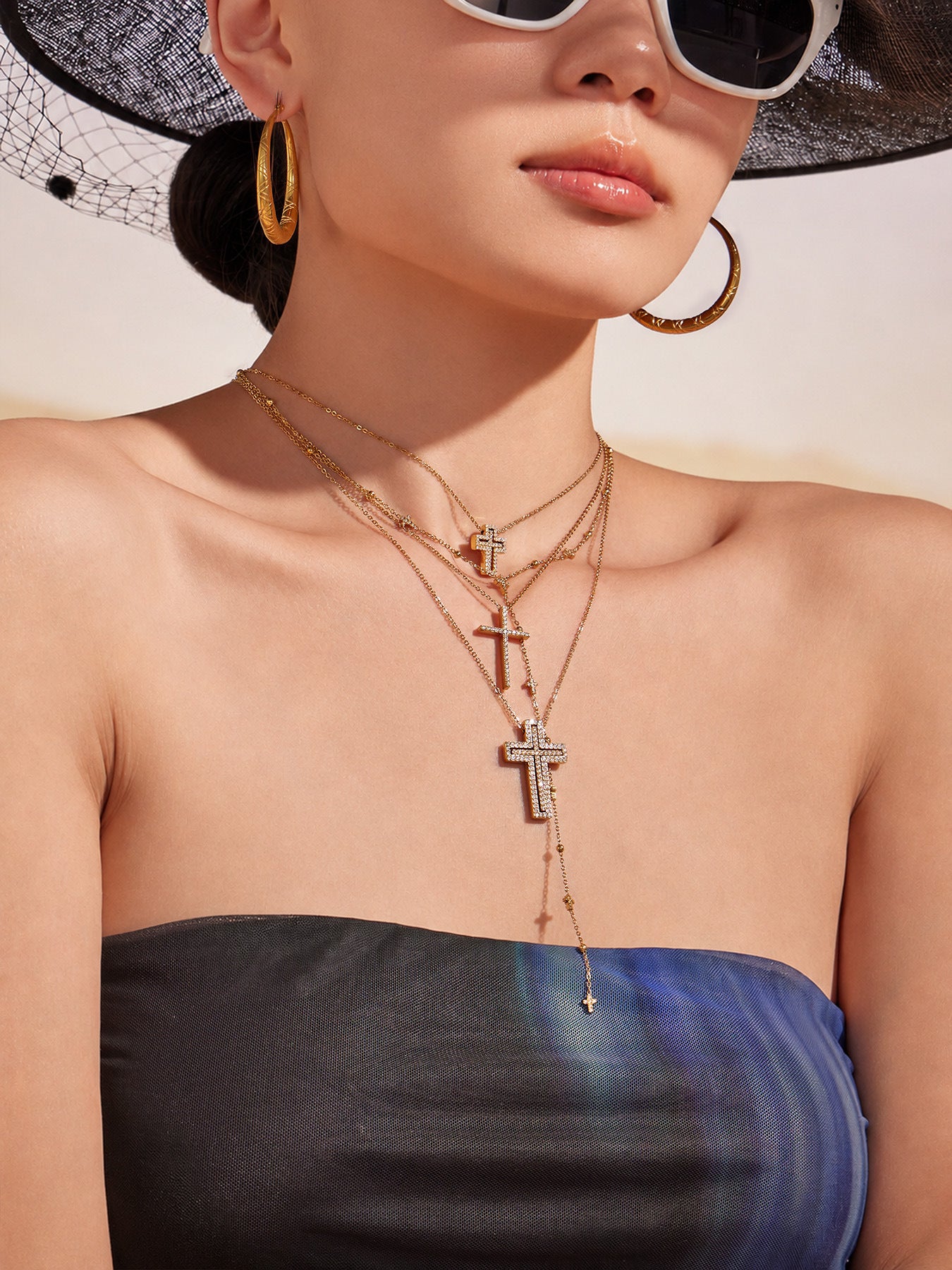 Single Row Cross Necklace