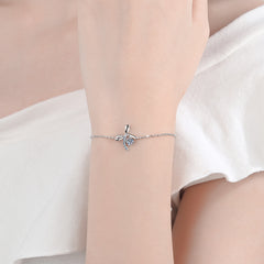 Shiny Silver Bow Tie Round Moissanite Bracelet