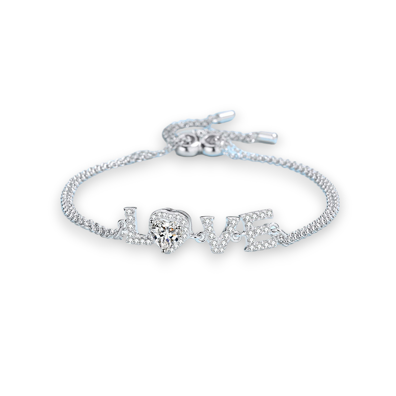 Sweet Love Design Heart Moissanite Bracelet